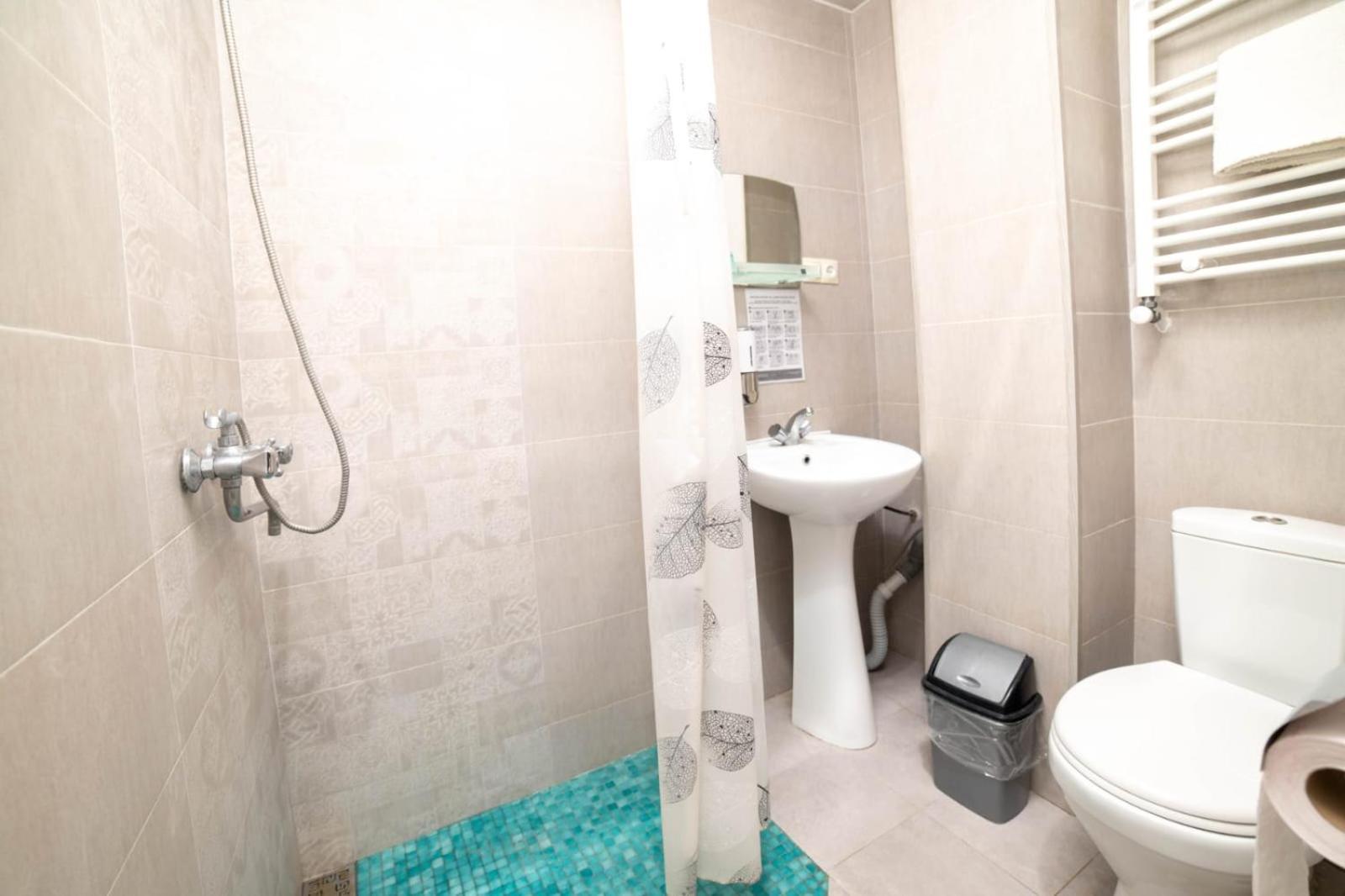 Guest House Kavkasioni 33 Telavi Ngoại thất bức ảnh